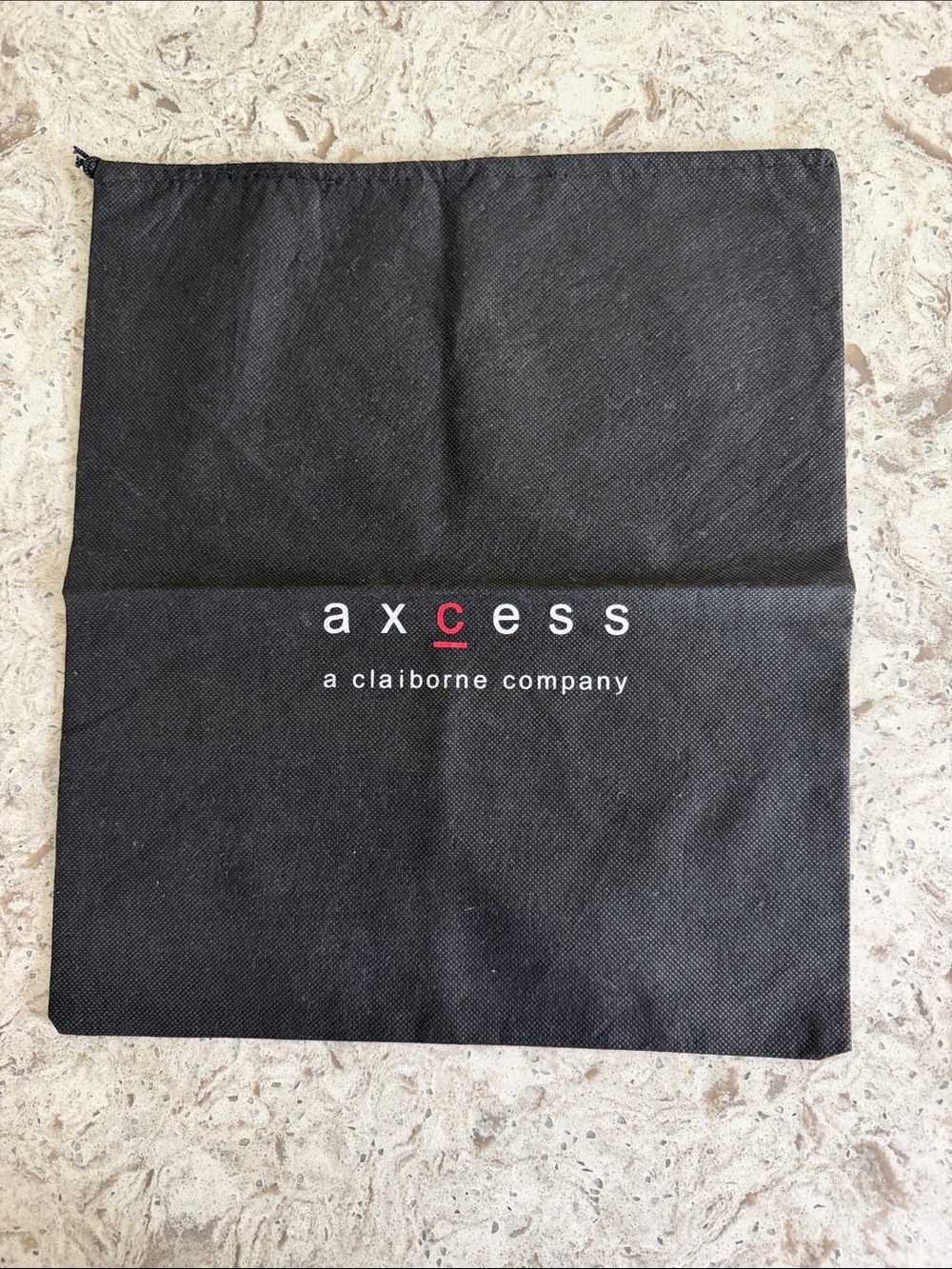 Liz Claiborne Black Axcess Dust Bag with Red Accent